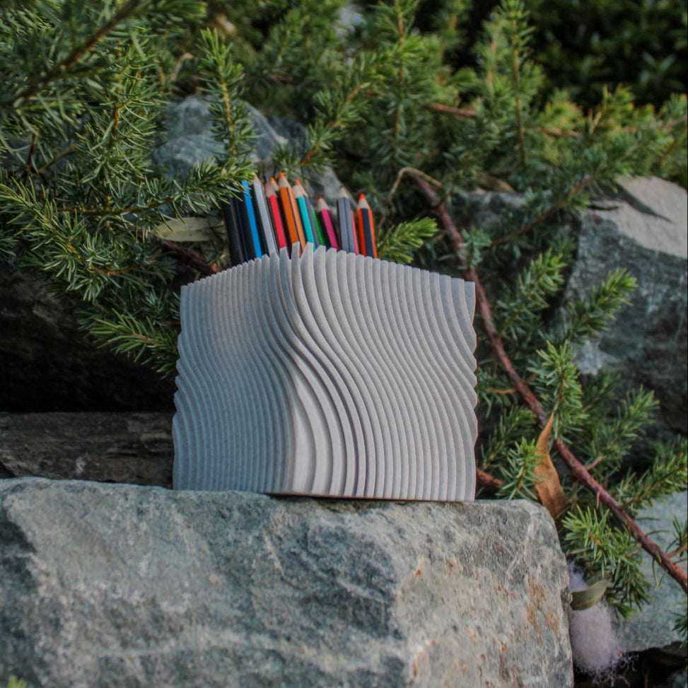 Minimalist Swirly Cube Pen Cup
