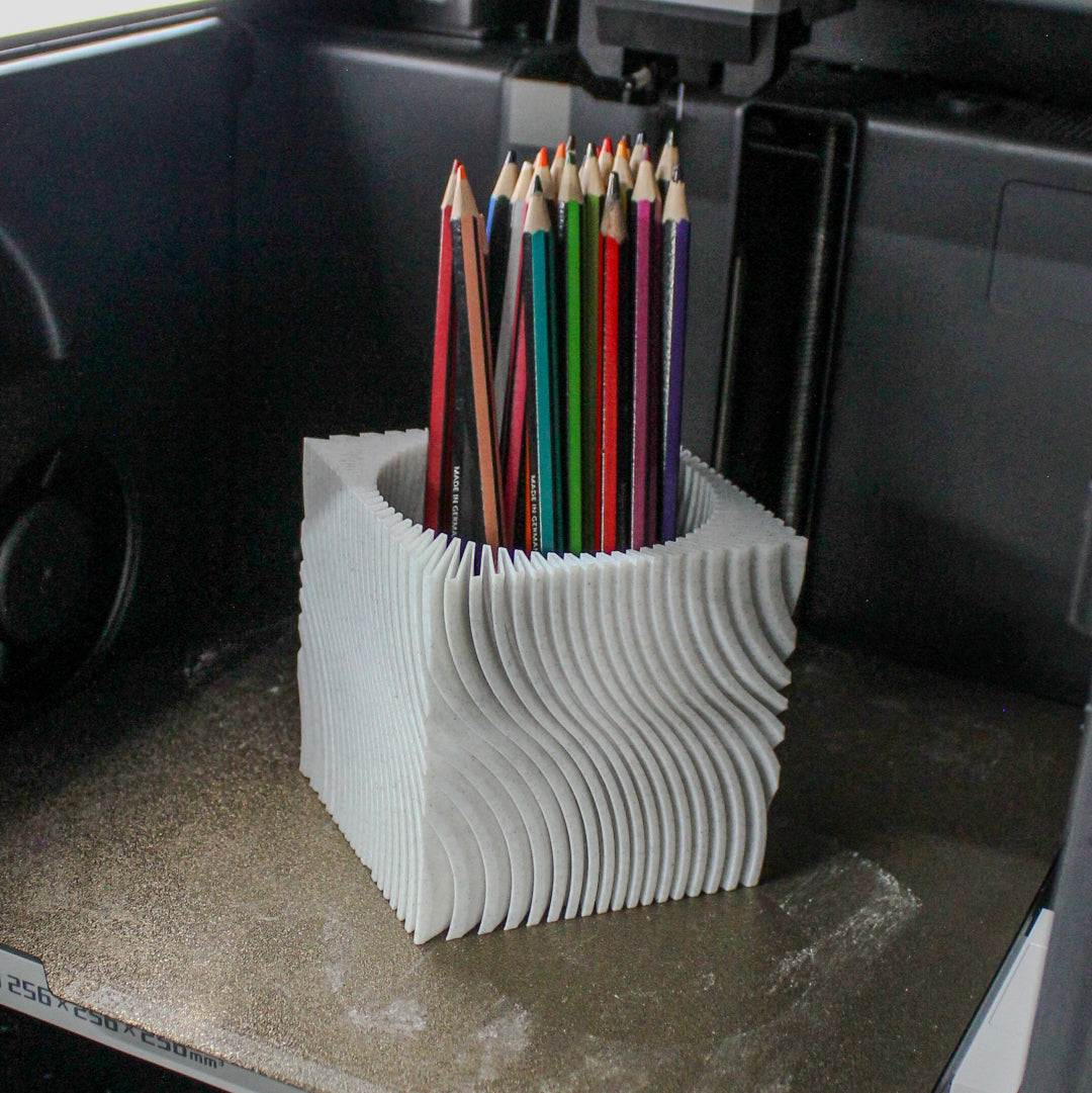 Minimalist Swirly Cube Pen Cup
