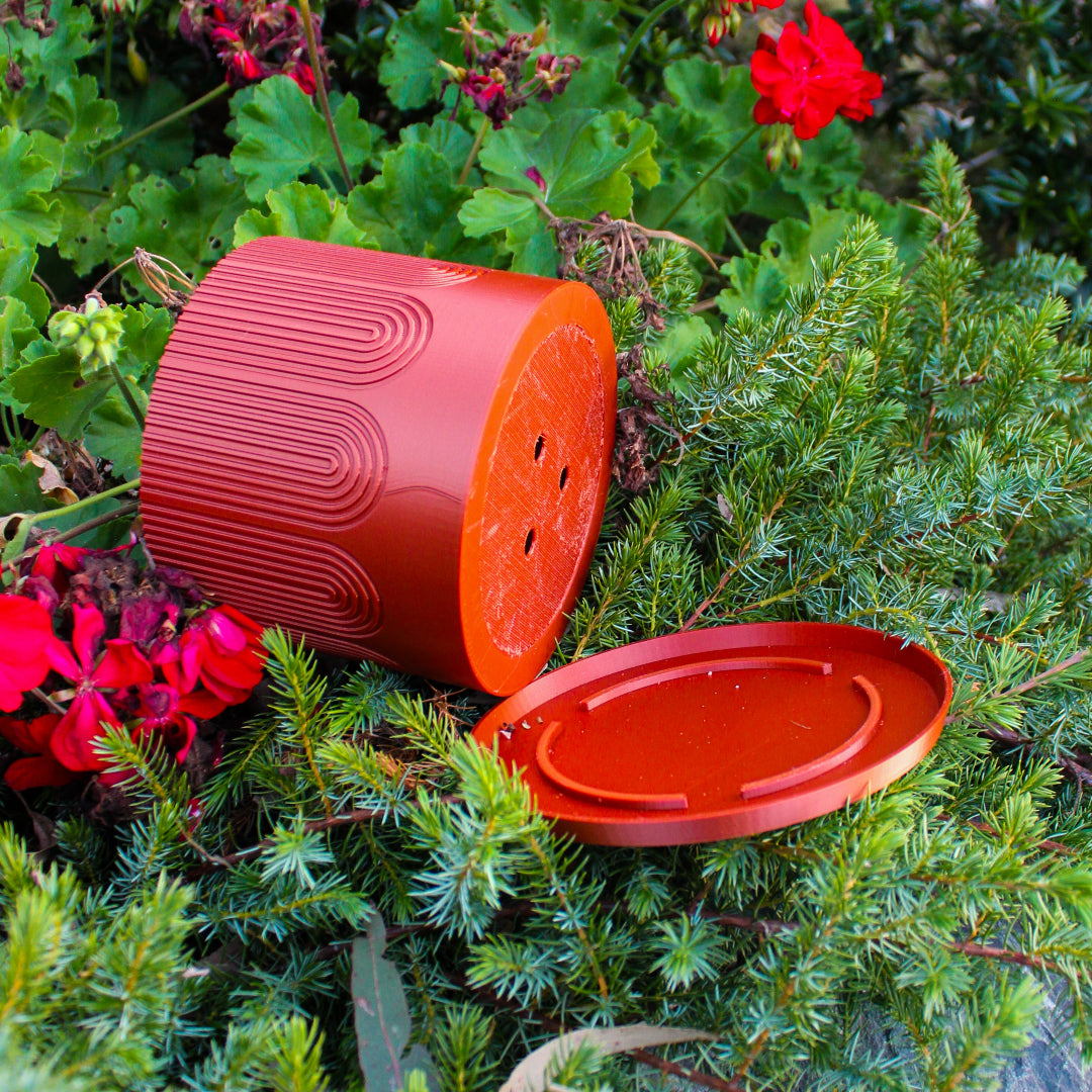 Modern Arch Plant Pot with Saucer